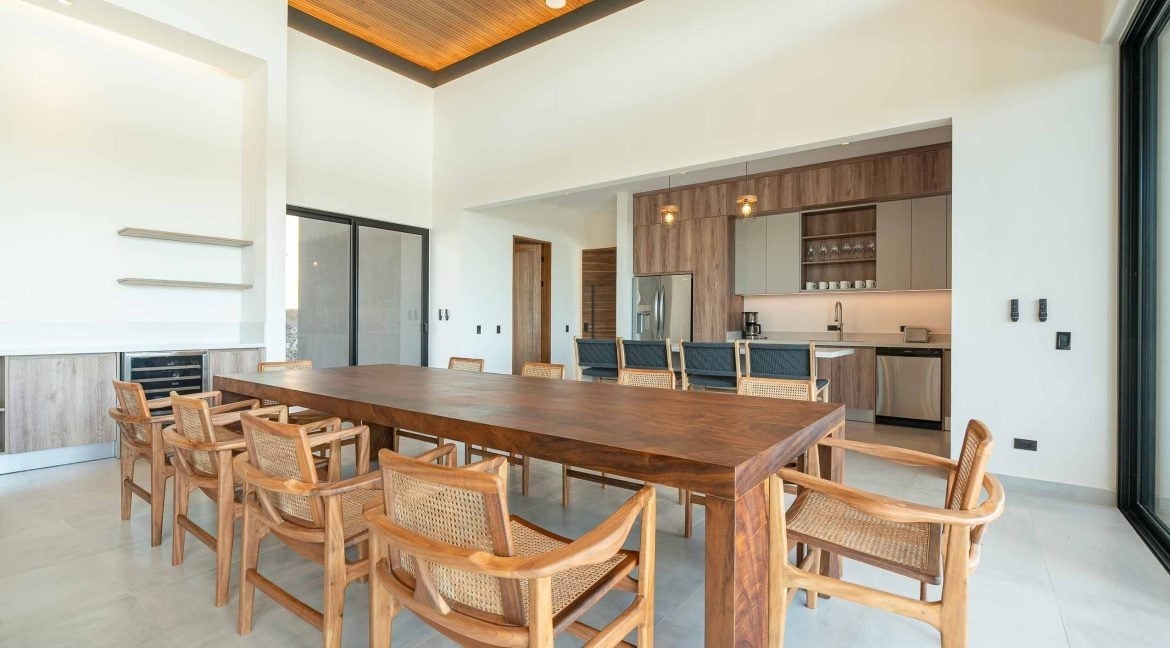 Sunset Ocean View Residence — photo 13 of 19