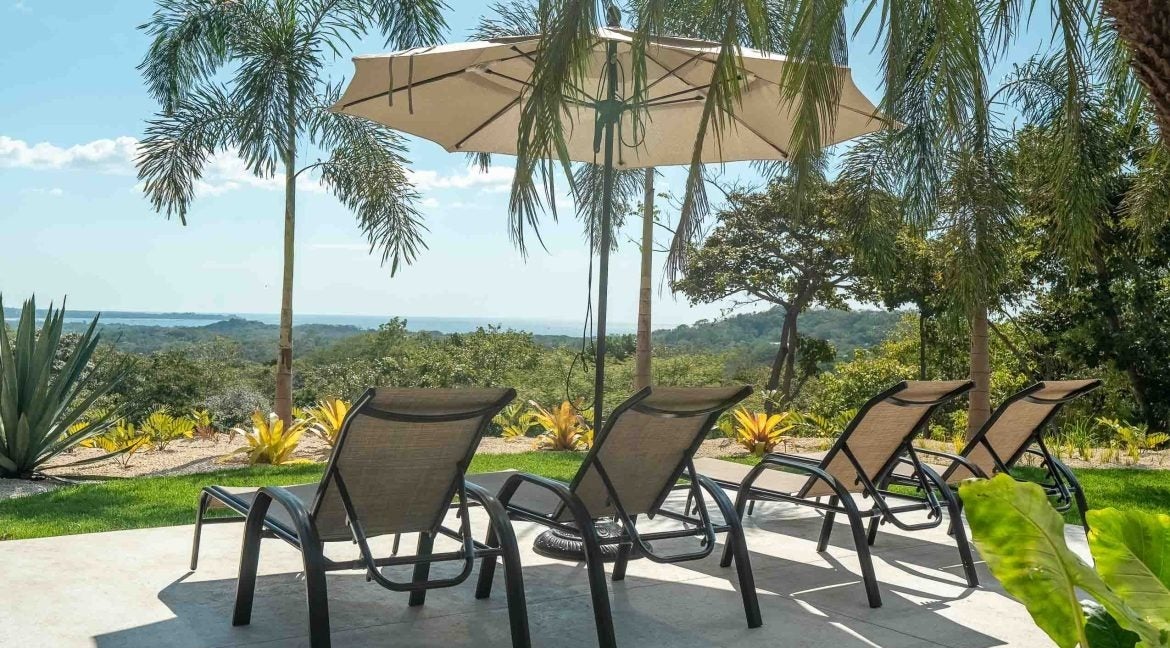 Sunset Ocean View Residence — photo 16 of 19