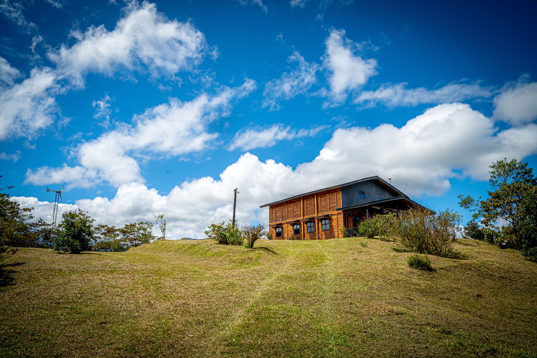 Casa Coyotes A Sustainable Dream House — photo 15 of 19