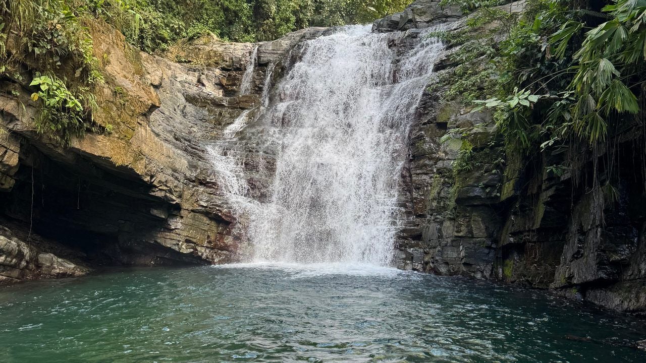 Luxury Waterfall Farm — photo 7 of 19
