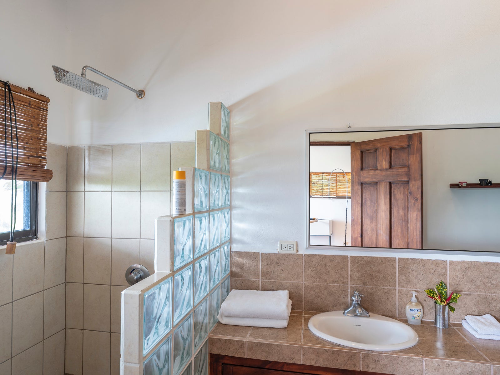 Ocean View Private Estate — photo 13 of 19