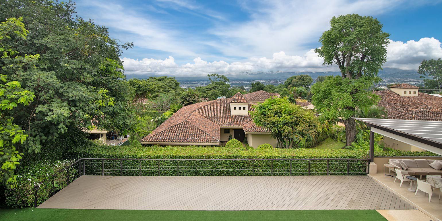 Premier mountain home — photo 11 of 19