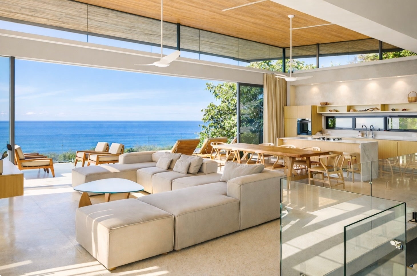 Iconic Ocean View Villa in Santa Teresa — photo 8 of 19