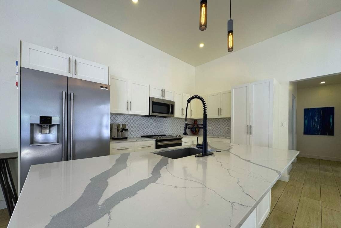 Modern Surfside Pool Home — photo 3 of 19