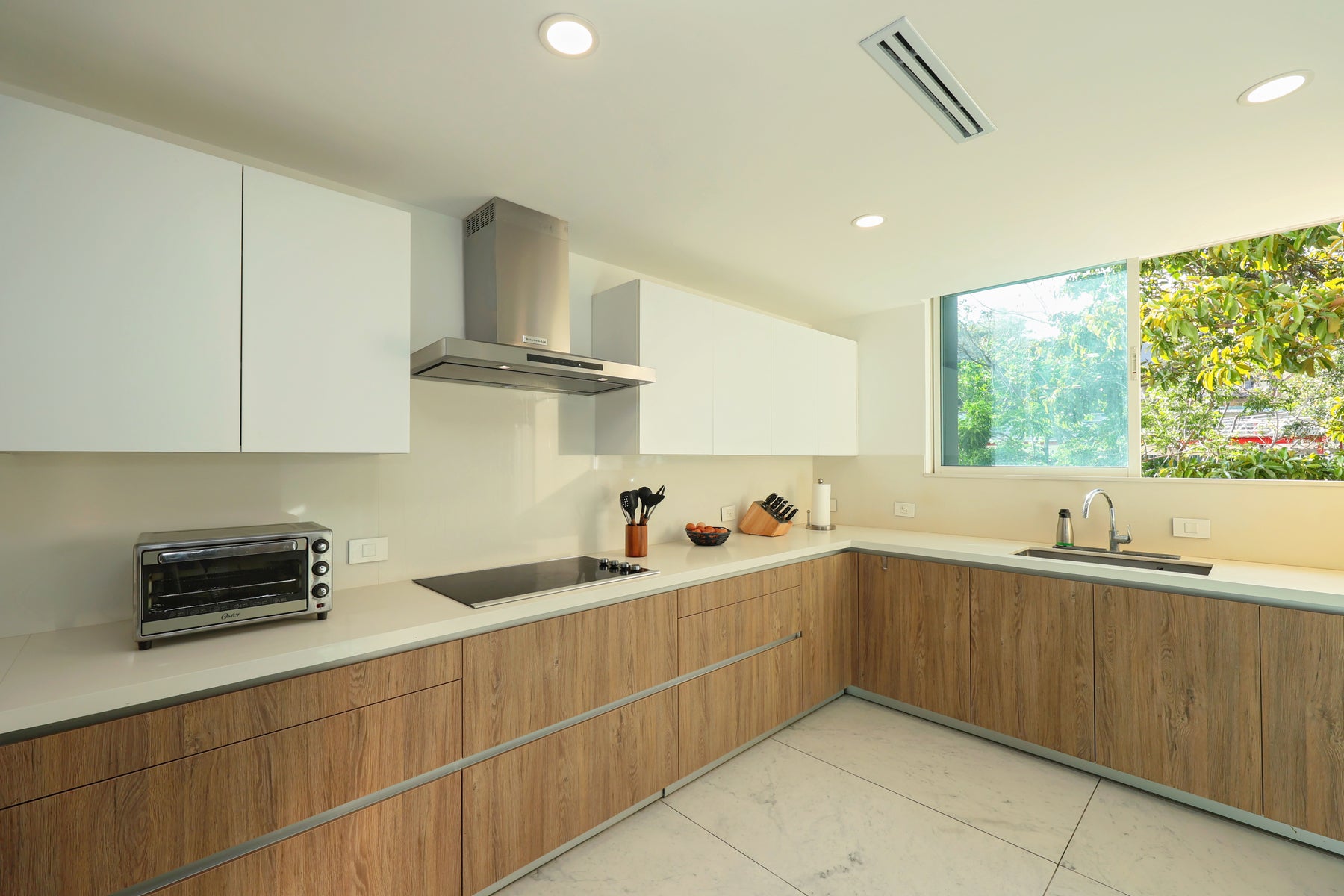 Price Value Opportunity — photo 2 of 19