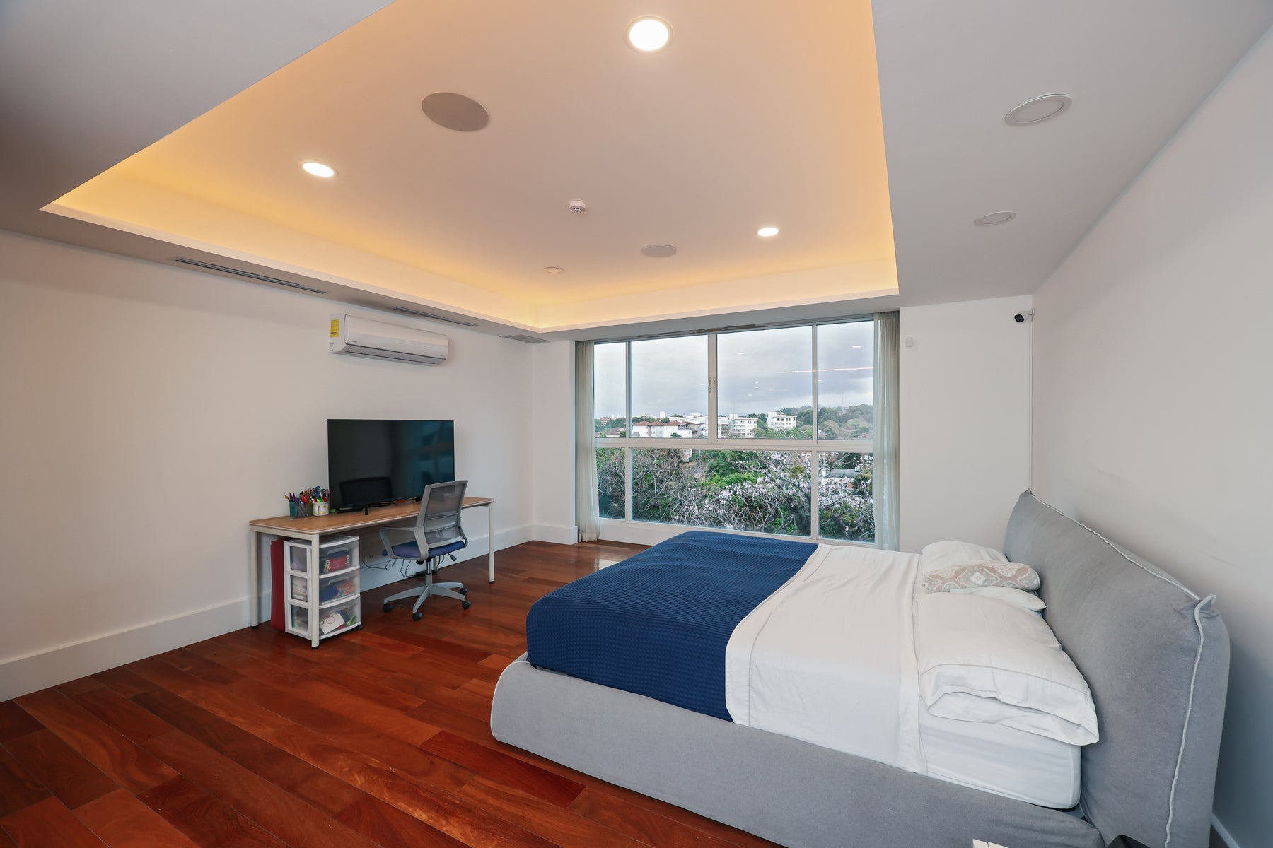 Price Value Opportunity — photo 13 of 19