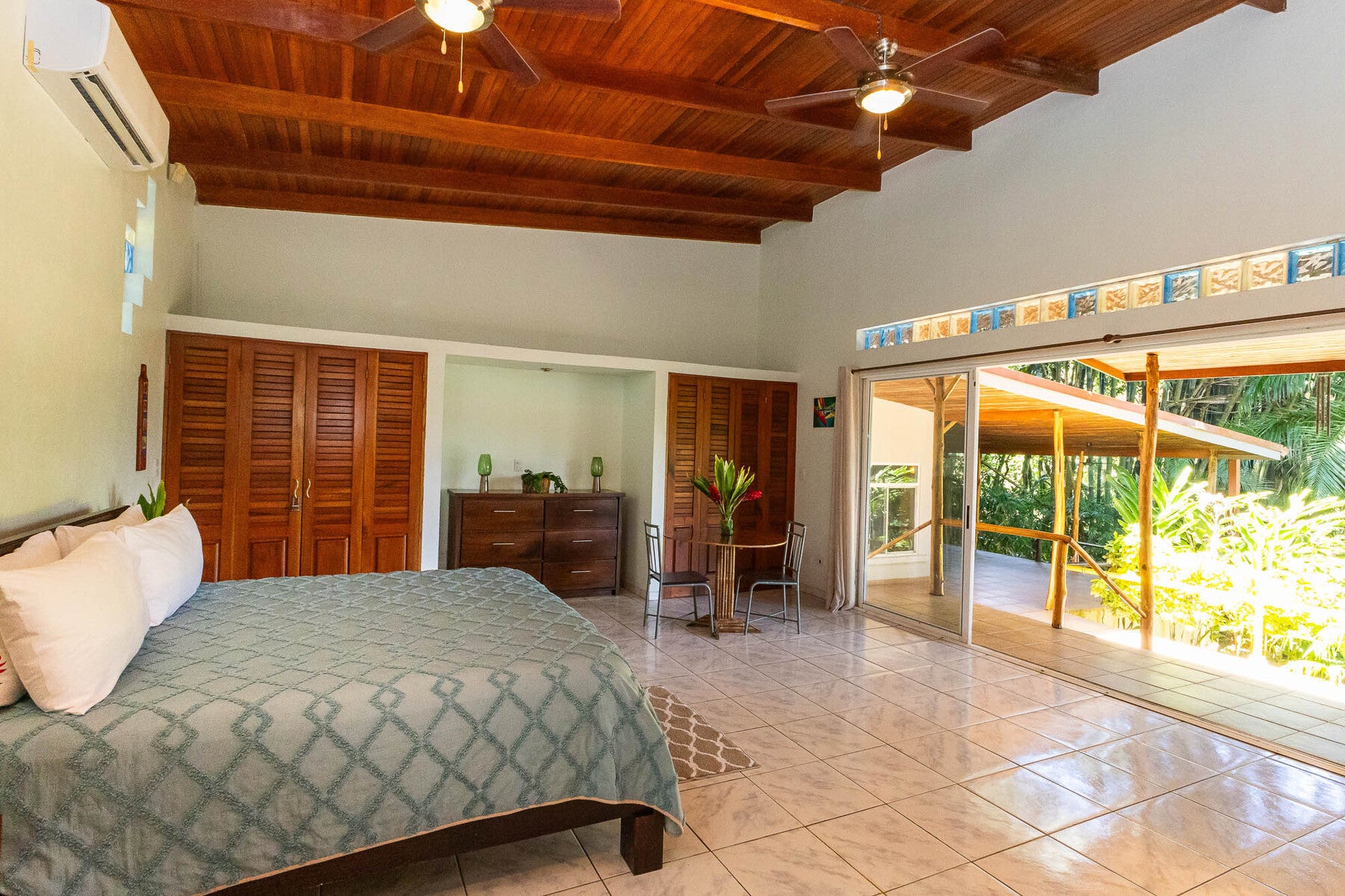 Jungle Villa, Canyon Verde, Manuel Antonio, Manuel Antonio, Quepos, Puntarenas, Costa Rica 60601 — photo 2 of 5
