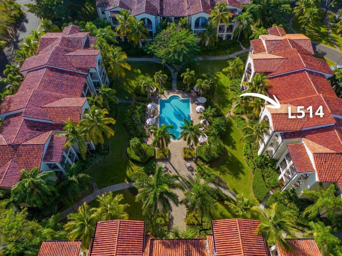 Renovated Two Bedroom Condo Overlooking the Lifestyle Pool — photo 8 of 12