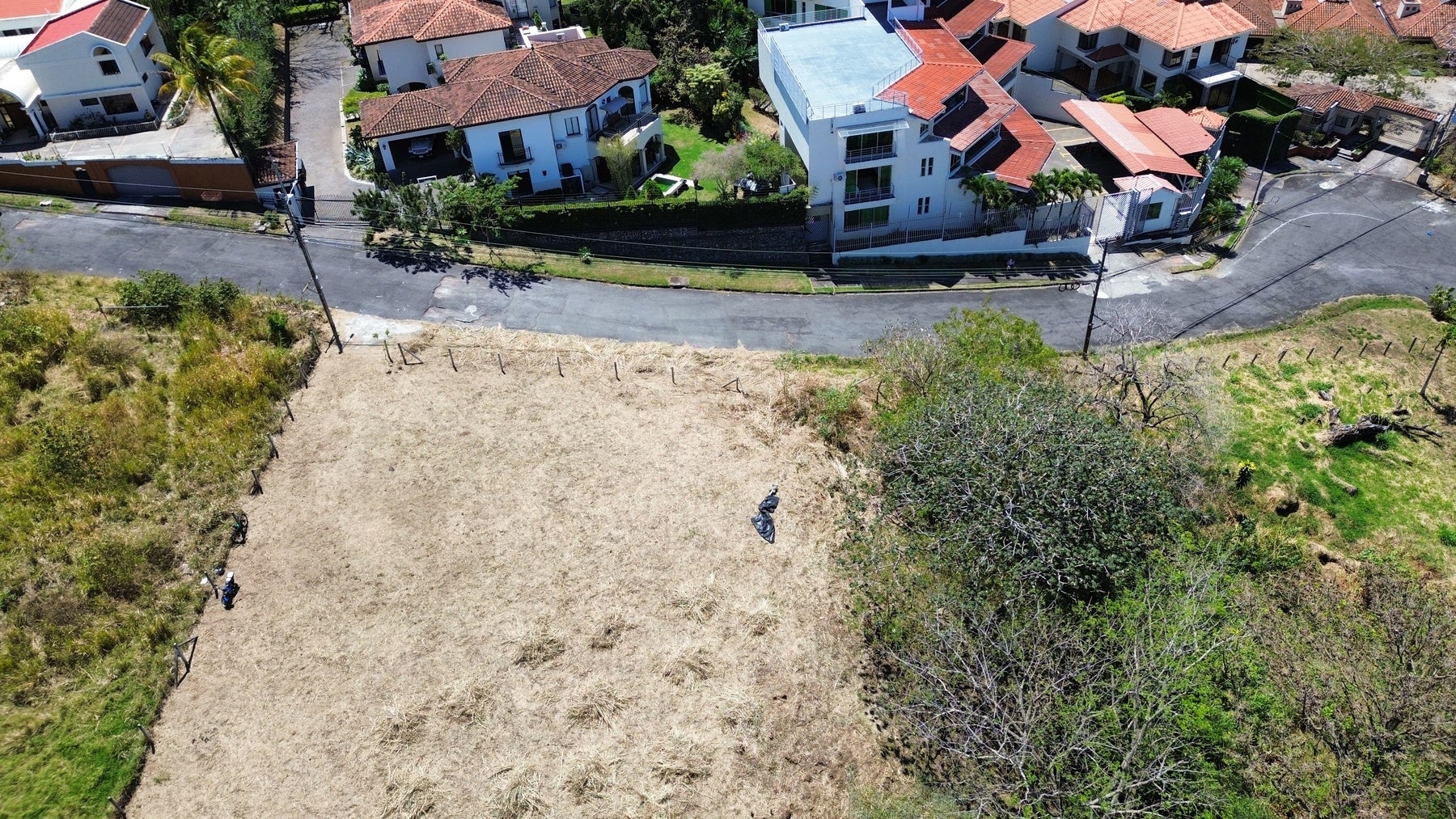 Guachipelin North  Prime Residential Lot in Quiet Cul-de-Sac Location — photo 7 of 9