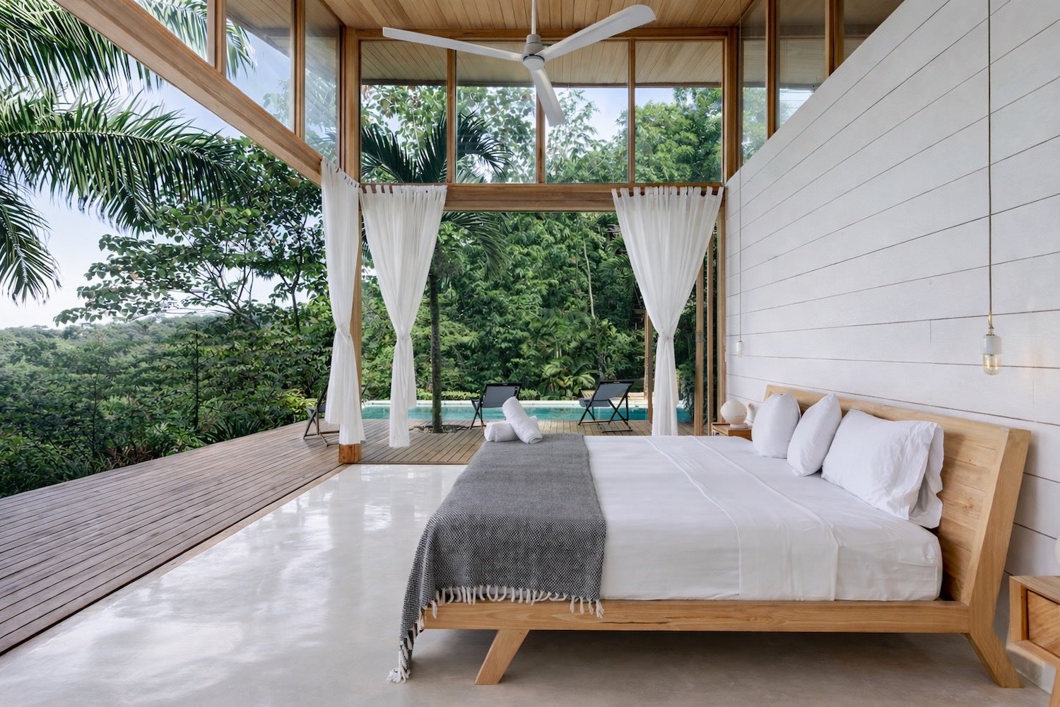 Gorgeous Santa Teresa Ocean View Surf Houses — photo 4 of 19