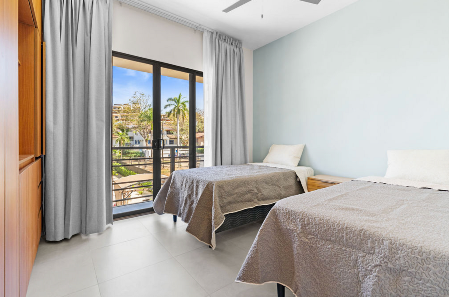 New Modern Villa Steps from the Beach in Playas del Coco, #2 — photo 6 of 14