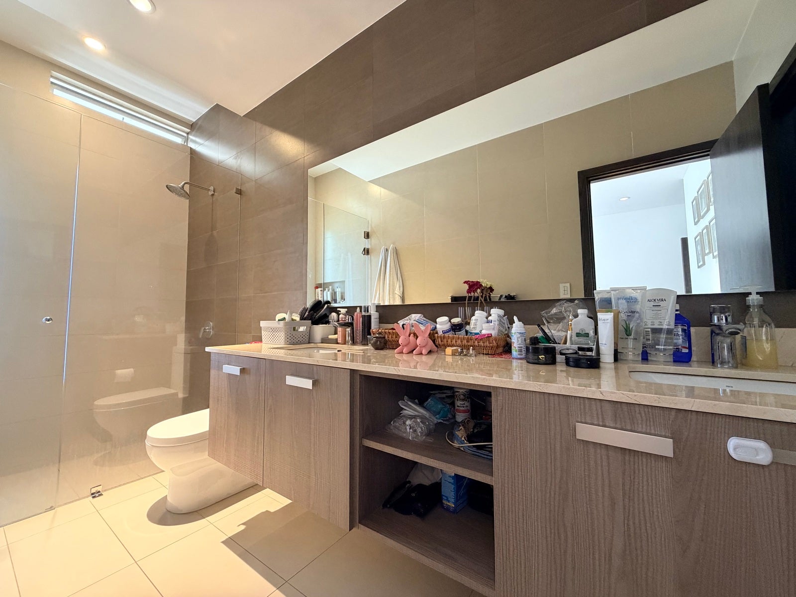Vía Horizonte modern home — photo 12 of 18