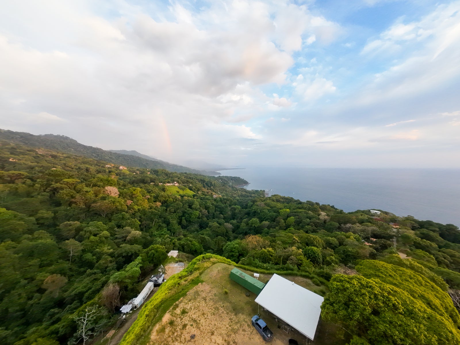 Luxury Hilltop Estate — photo 7 of 11