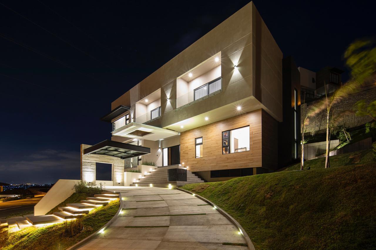 Casa Cielo Privé, Cerro Alto, Escazu, Escazu, Escazu, San Jose, Costa Rica 10201