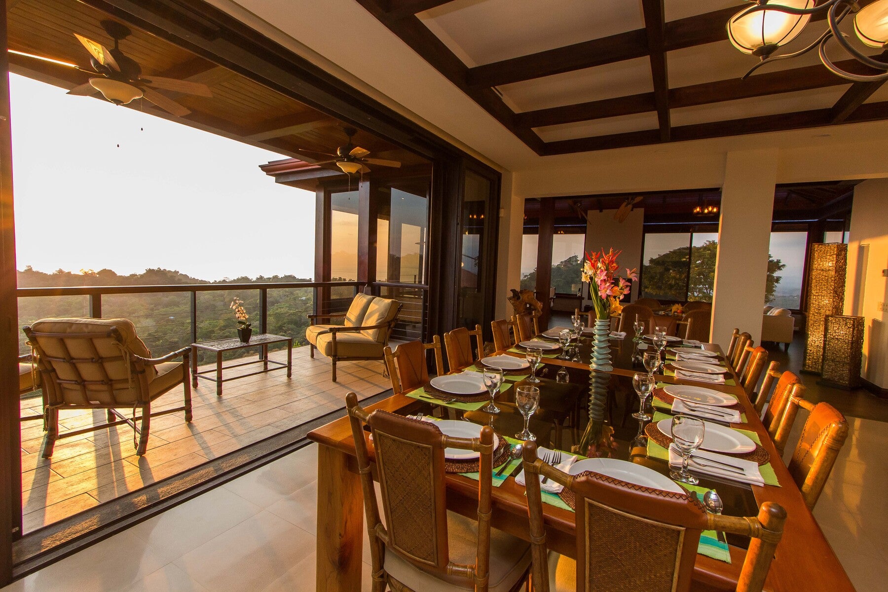 Panoramic Ocean Luxury Estate — photo 8 of 19