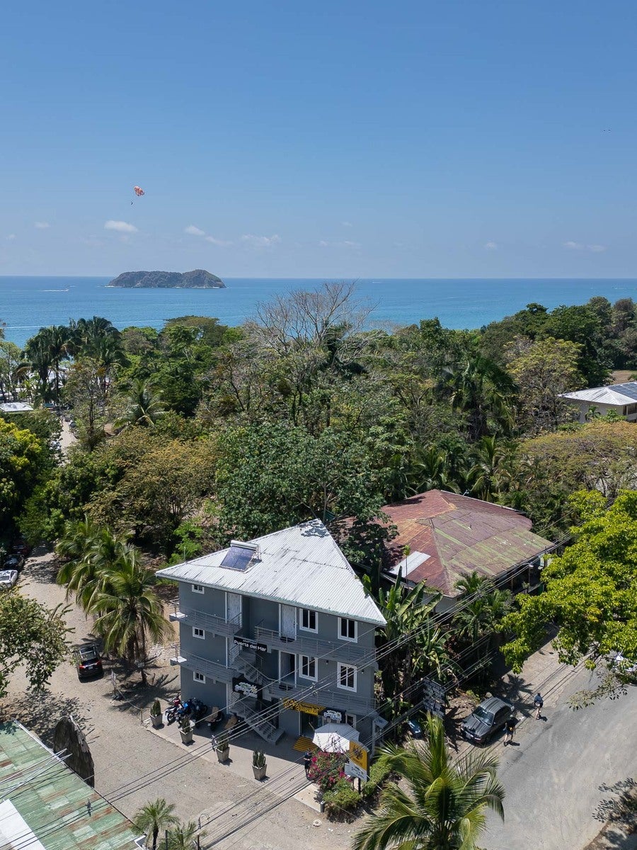 Exceptional Income-Generating Property Steps from the Beach Manuel Antonio — photo 4 of 19