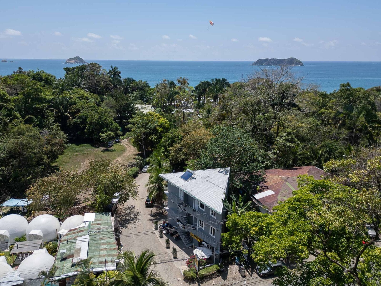 Exceptional Income-Generating Property Steps from the Beach Manuel Antonio — photo 3 of 19