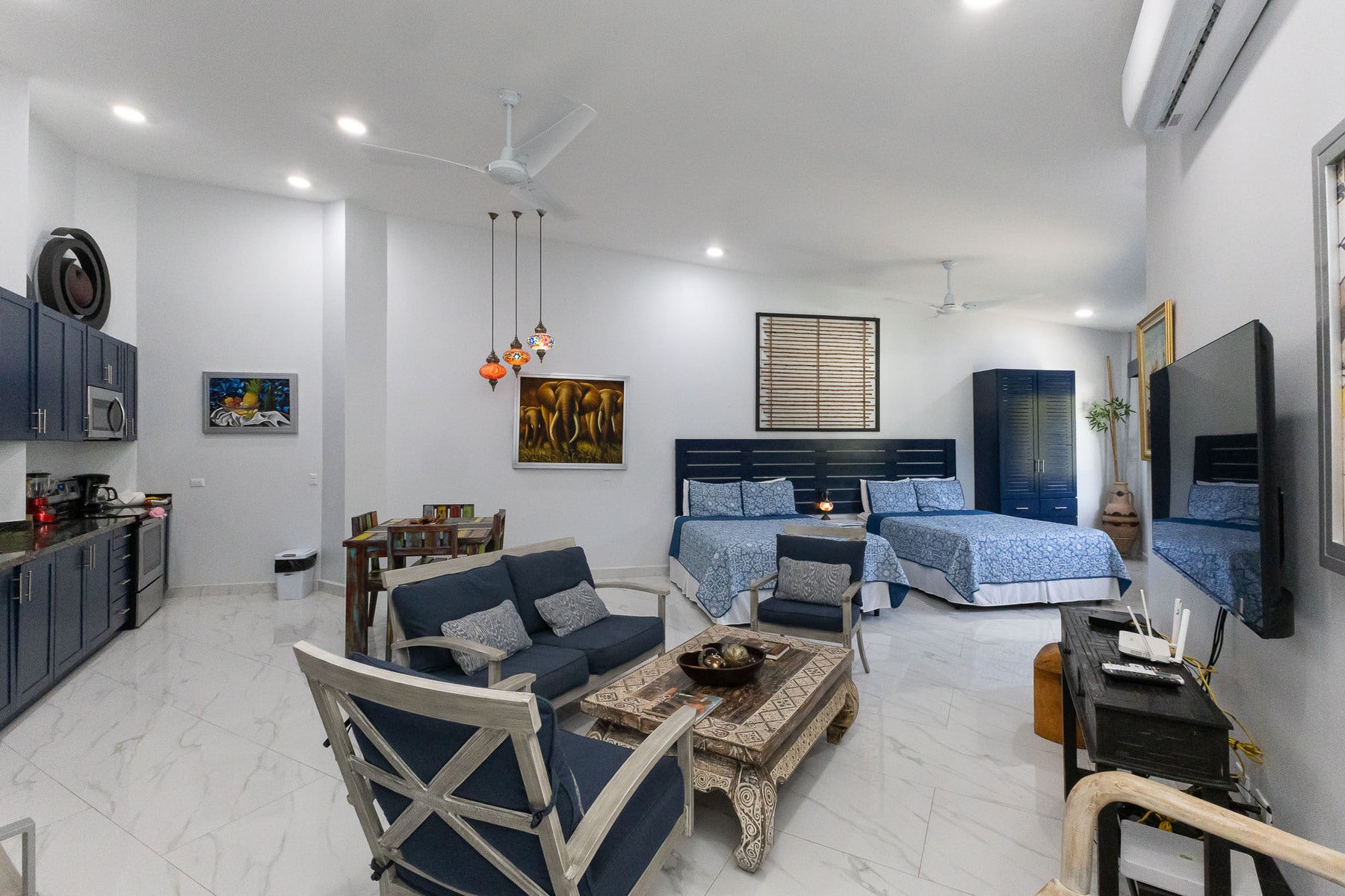 Exceptional Income-Generating Property Steps from the Beach Manuel Antonio — photo 18 of 19