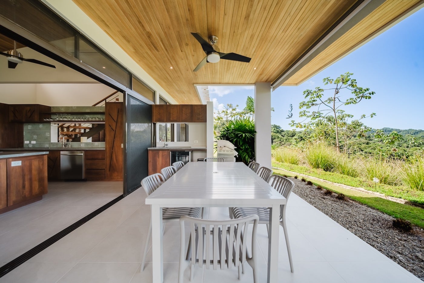 Ocean View Luxury Estate — photo 8 of 19