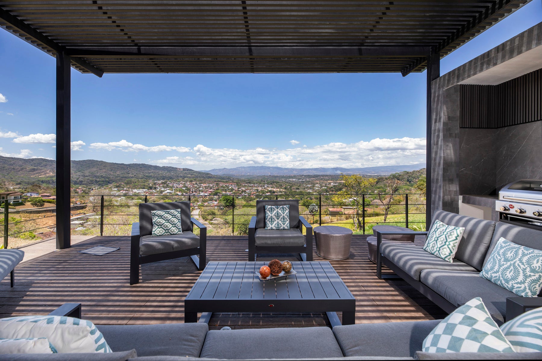 Cerro Colon Stunning Views Contemporary Home — photo 8 of 19