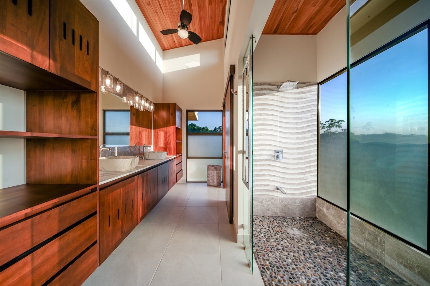 Ocean View Luxury Estate — photo 13 of 19