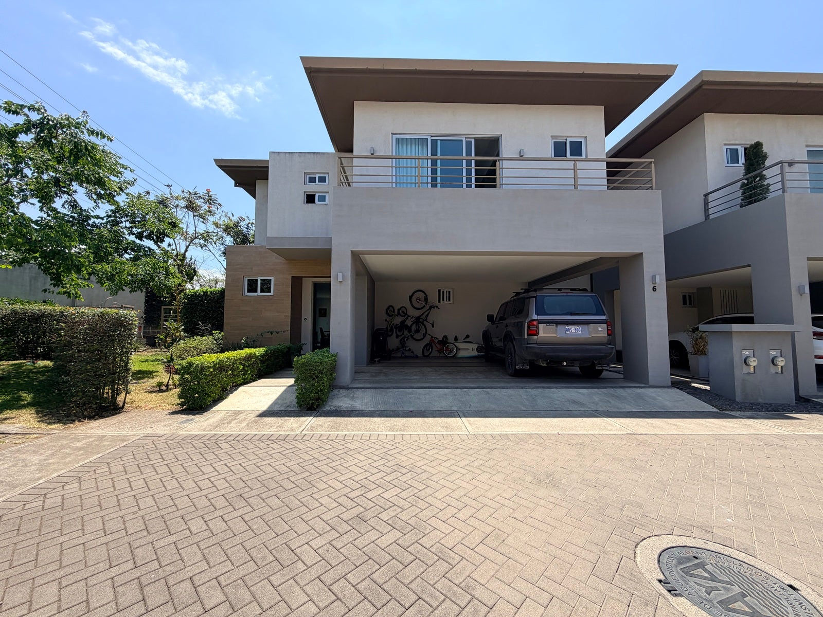Valvanera Corner Residence — photo 19 of 19