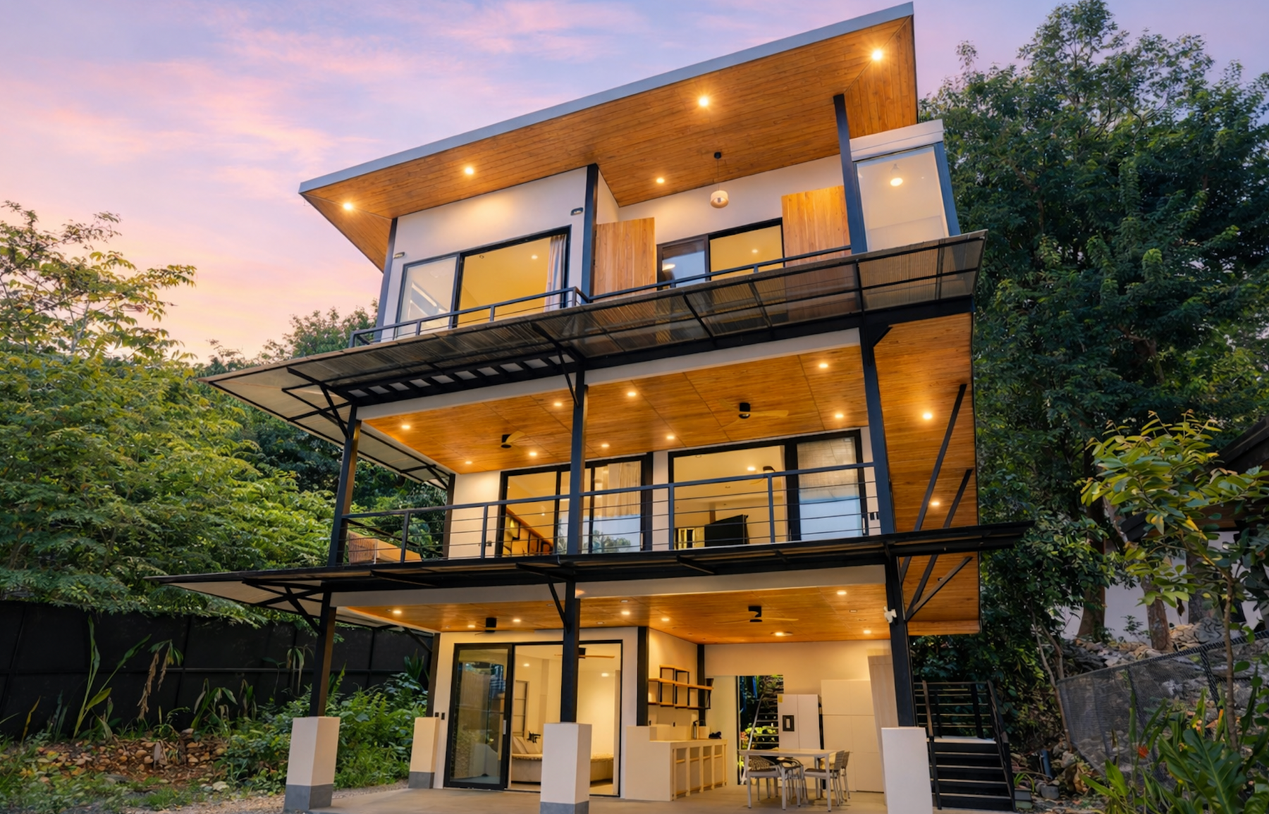 Modern Ocean-View Multi Purpose Home with Pool in Santa Teresa, Santa Teresa, Cobano, Puntarenas, Puntarenas, Costa Rica 60111