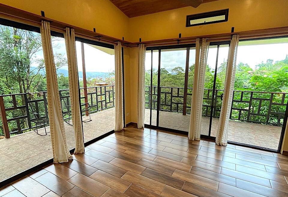 Home And Guesthouse With Lake Views On Large Lot, Nuevo Arenal, Nuevo Arenal, Lake Arenal, Arenal, Tilaran, Alajuela, Costa Rica 50807 Home And Guesthouse With Lake Views On Large Lot, Nuevo Arenal, Nuevo Arenal, Lake Arenal, Arenal, Tilaran, Alajuela, Costa Rica 50807