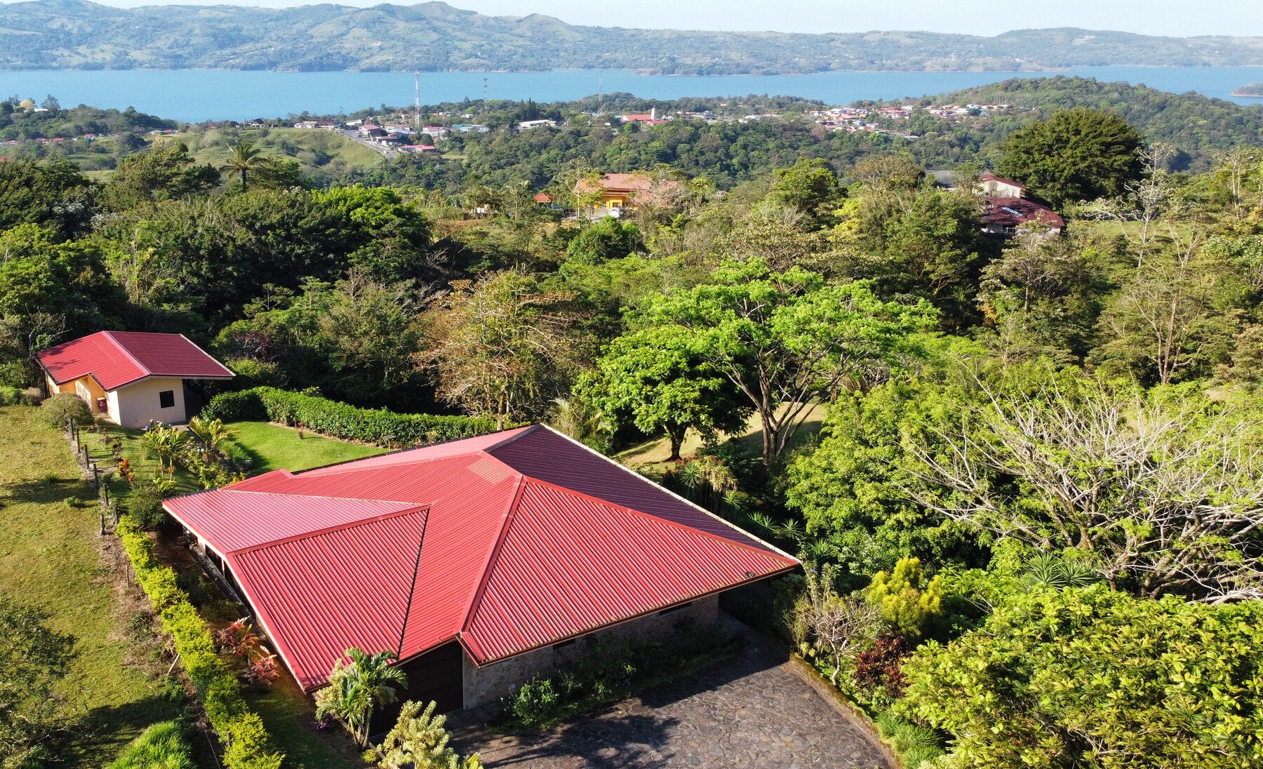 Home And Guesthouse With Lake Views On Large Lot, Nuevo Arenal, Lake Arenal, Arenal, Tilaran, Alajuela, Costa Rica 50807