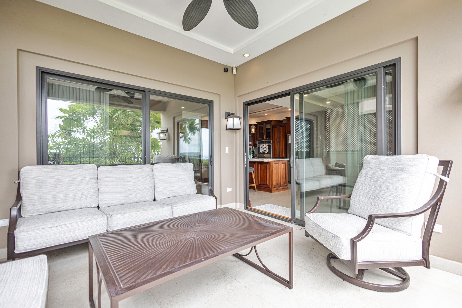 Sunset Ocean View Condo — photo 10 of 19