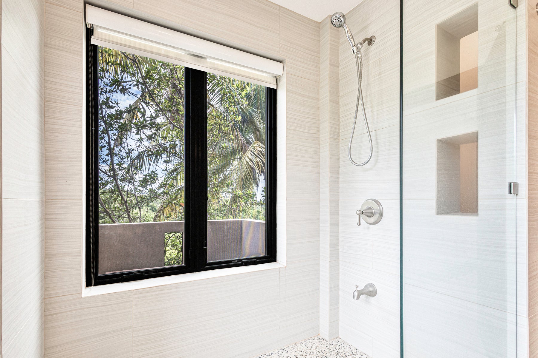 Sunset Ocean View Condo — photo 18 of 19
