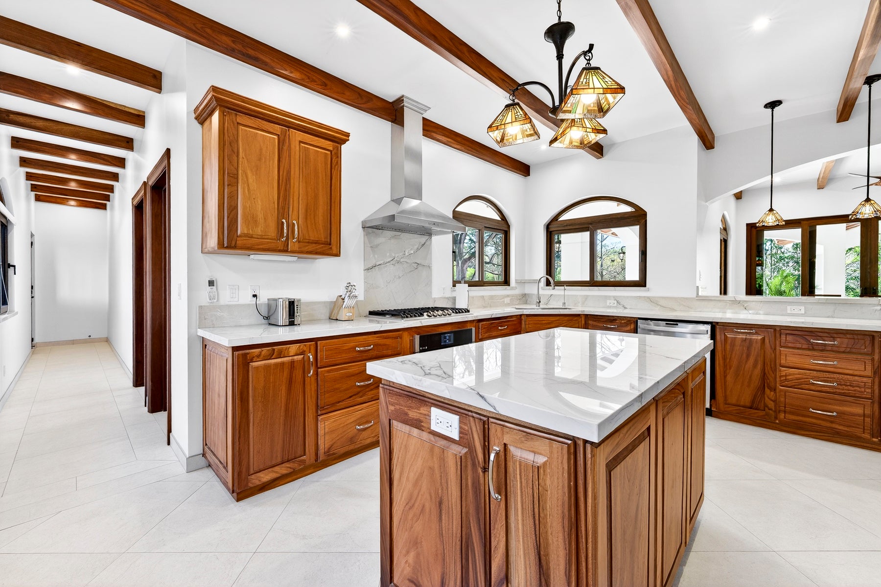 Brand New Luxury Home — photo 10 of 19