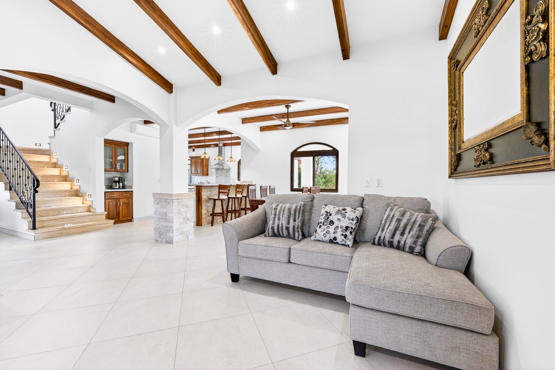 Brand New Luxury Home — photo 14 of 19