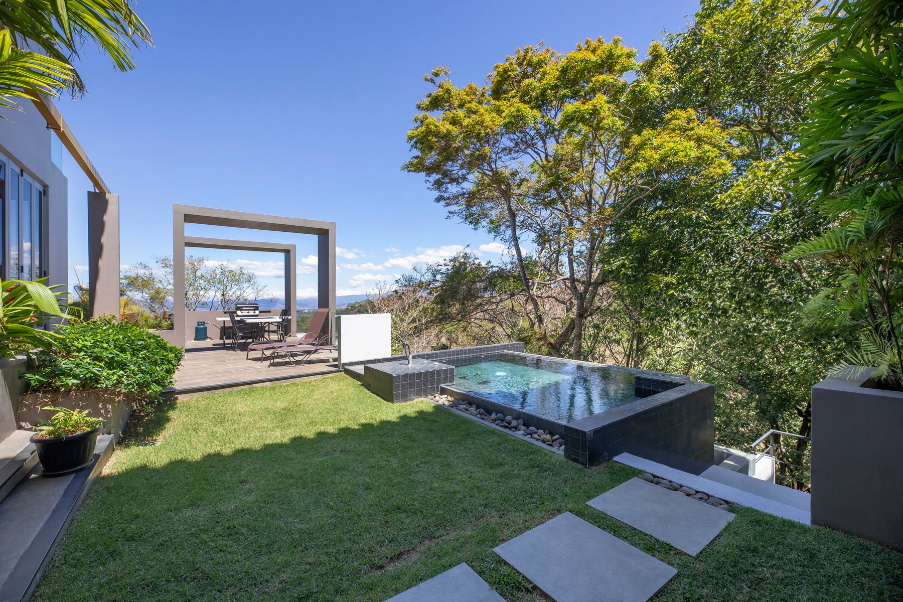 Contemporary Forest View Luxury Home, Cerro Colon, Ciudad Colon, Mora, San Jose, Costa Rica 10701 Contemporary Forest View Luxury Home, Cerro Colon, Ciudad Colon, Mora, San Jose, Costa Rica 10701