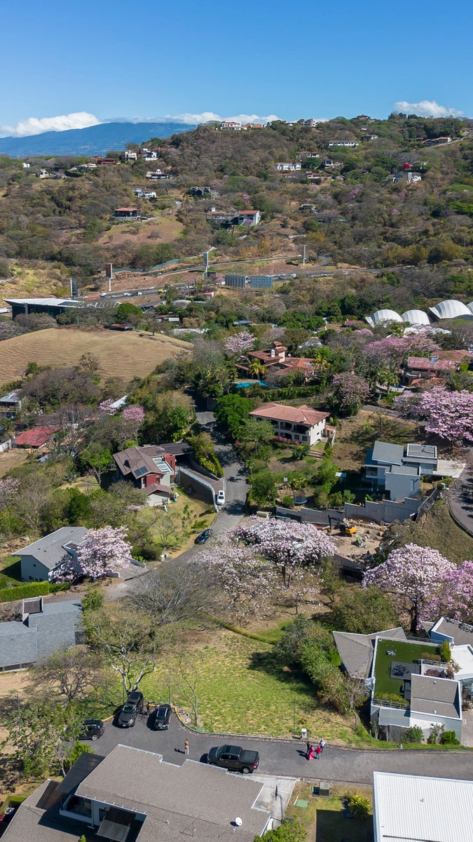 Residential Lot in Gated Community — photo 10 of 11