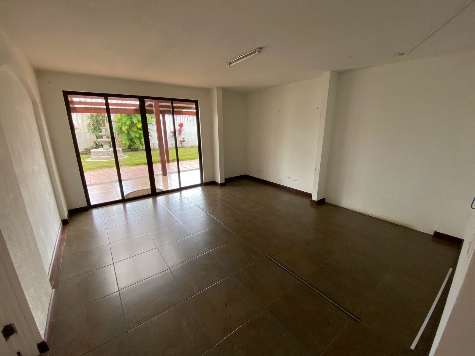 Mixed Use Property In Granadilla de Curridabat Uso de Suelo Mixto — photo 14 of 19