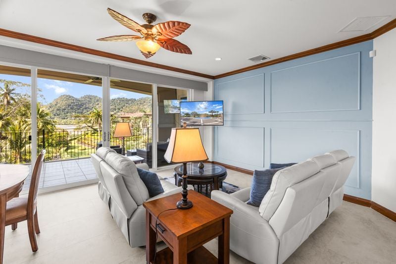 Luxury Ocean View Condo — photo 2 of 14