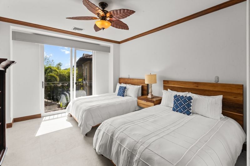 Luxury Ocean View Condo — photo 10 of 14