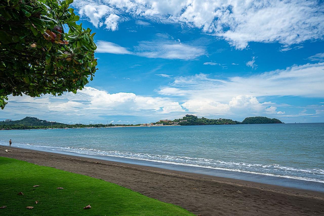 Titled Beach Front Property Surfside Playa Potrero, Playa Potrero, Flamingo, Santa Cruz, Guanacaste, Costa Rica — photo 3 of 3