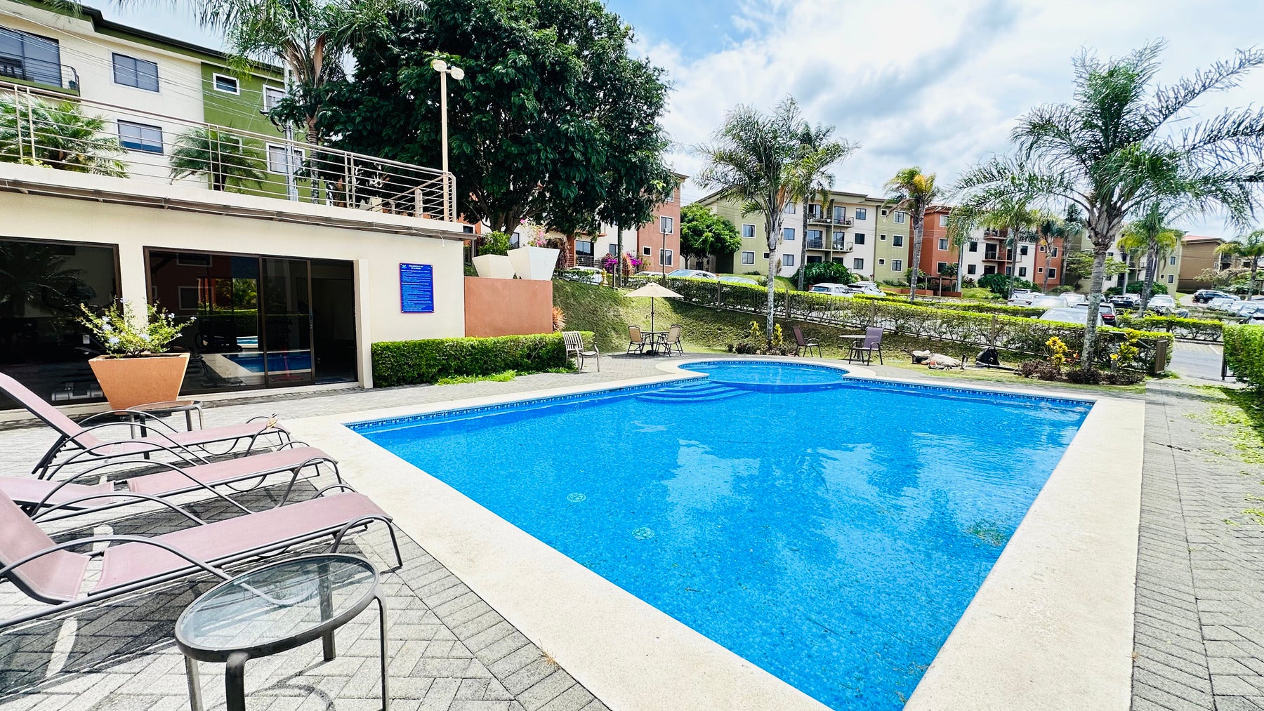 Condominium Torres del Sol, Community Gated — photo 8 of 12