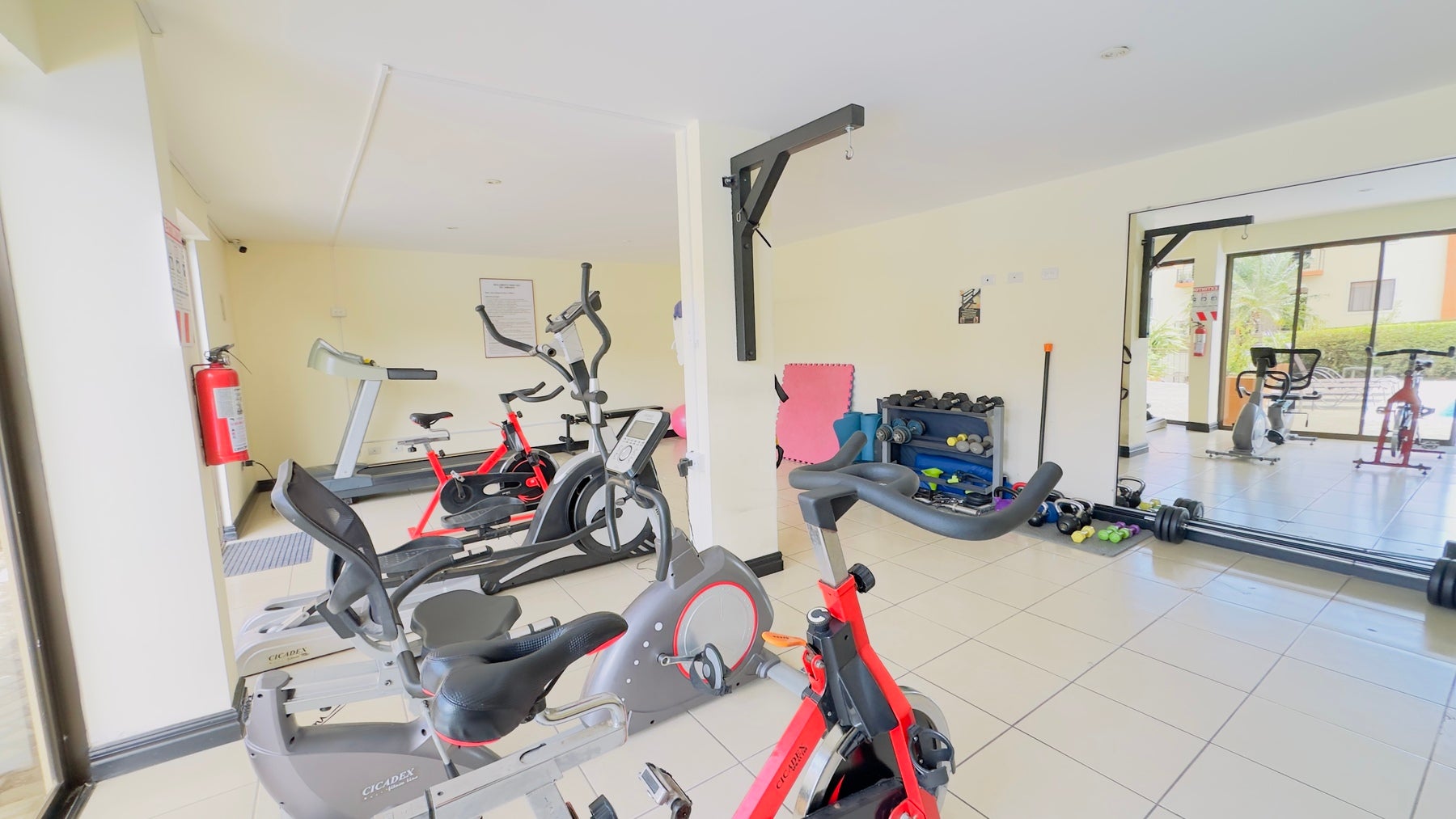 Condominium Torres del Sol, Community Gated — photo 10 of 12