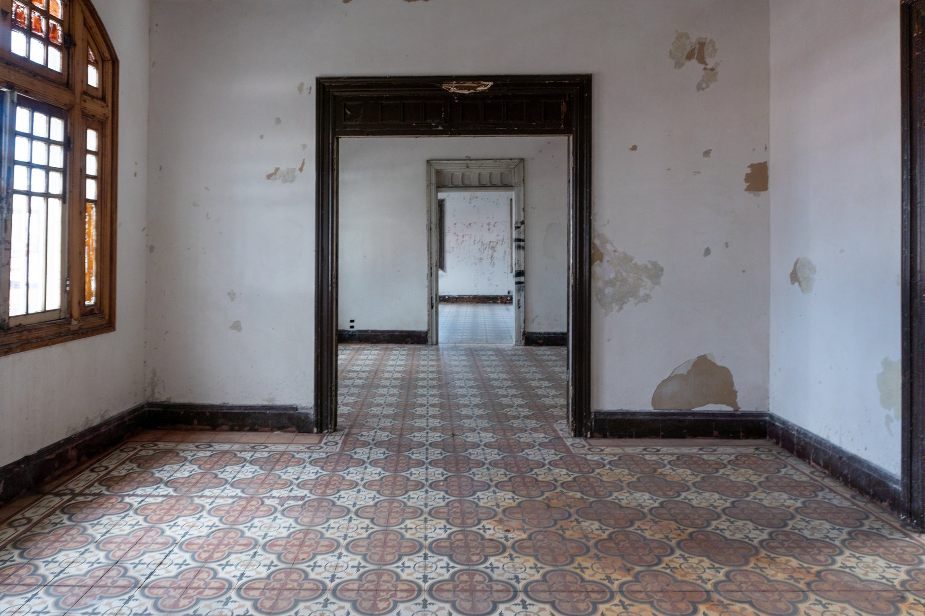 Historical Heritage Commercial Building — photo 8 of 19