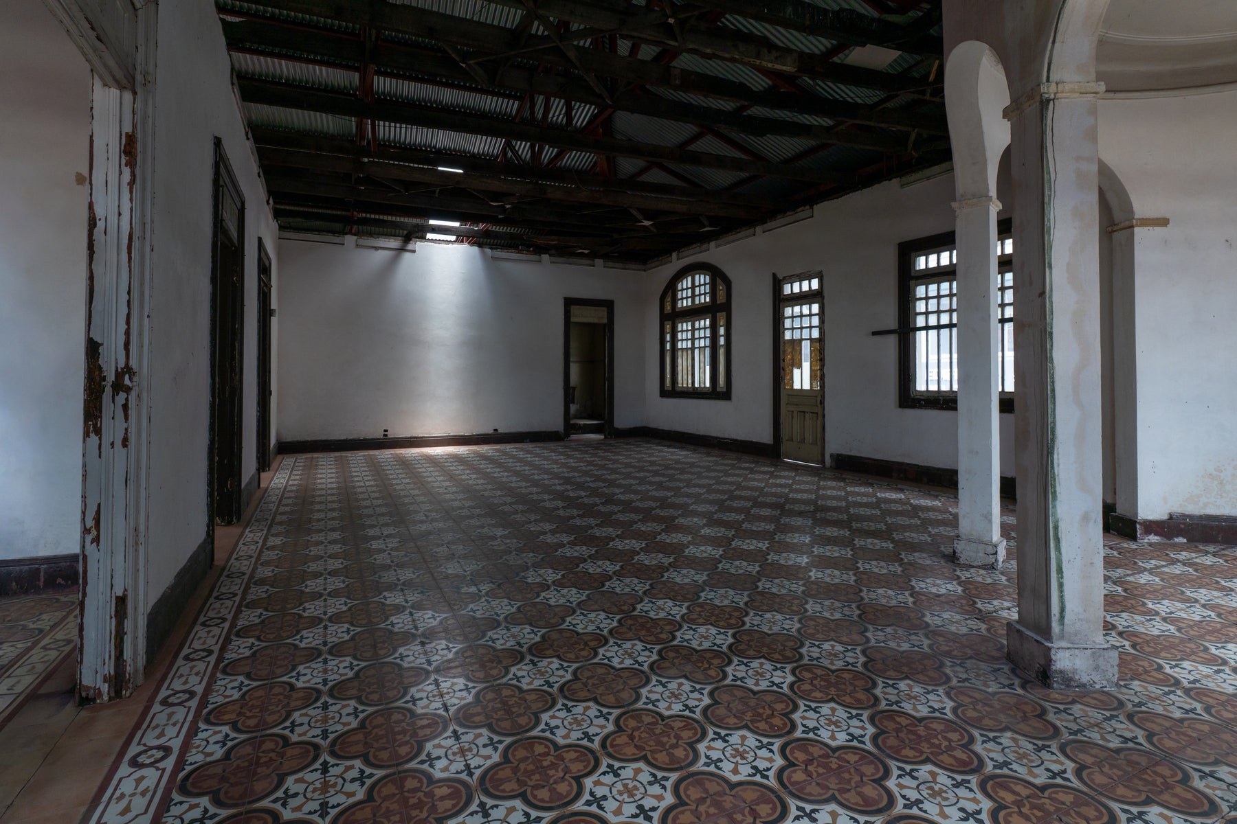 Historical Heritage Commercial Building — photo 15 of 19