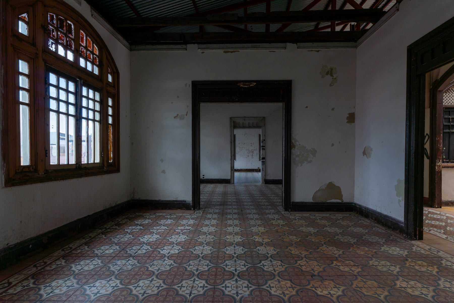 Historical Heritage Commercial Building — photo 18 of 19