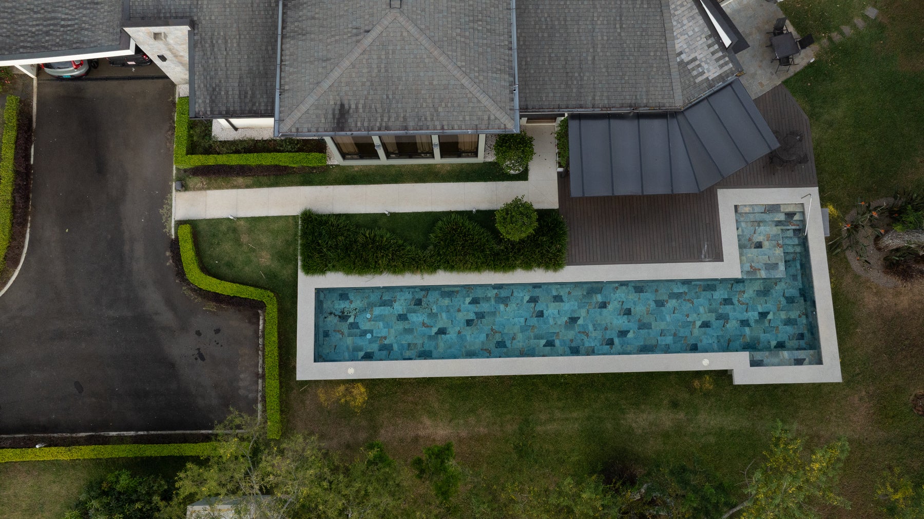 Luxury Property with Two Homes in Puente Salas de Barva — photo 18 of 19