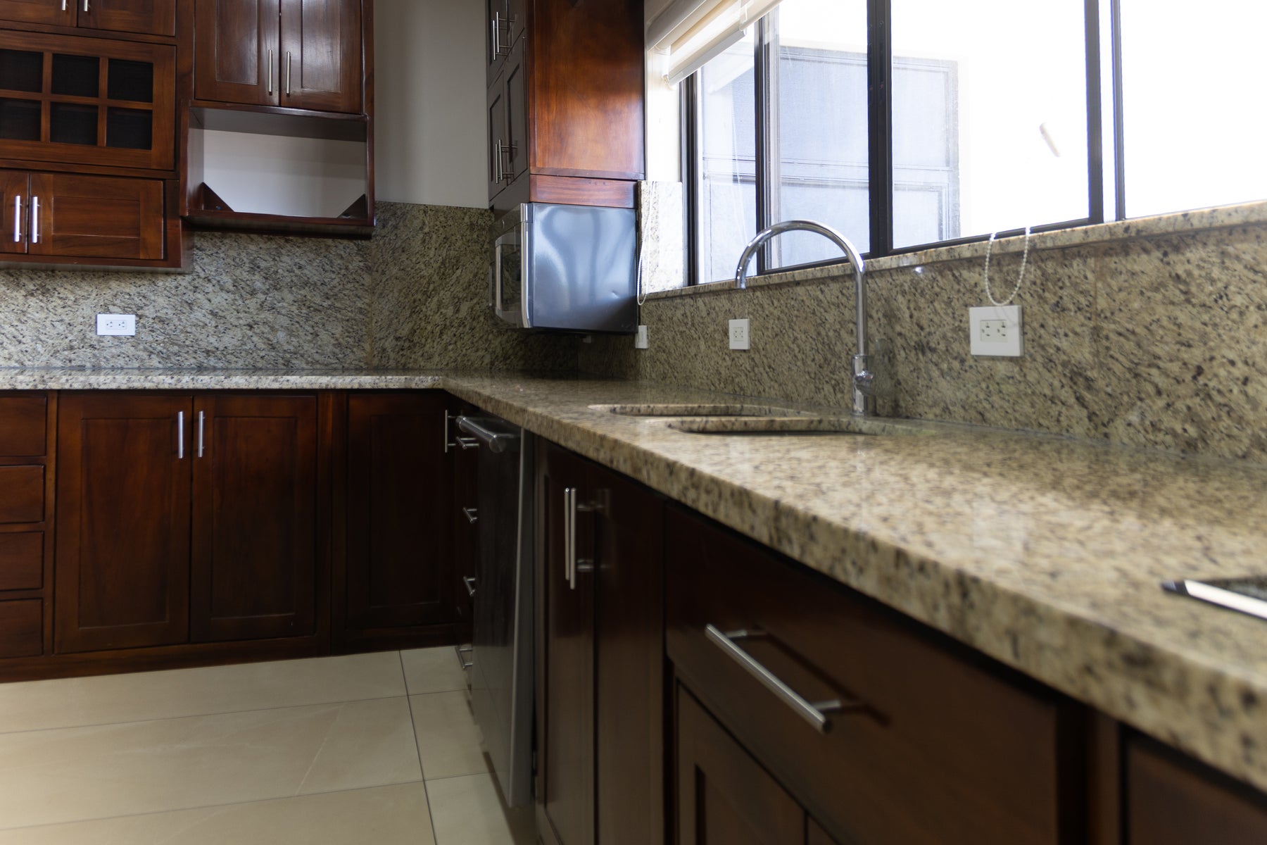 Luxury Property with Two Homes in Puente Salas de Barva, Heredia, San Pedro, Barva, Heredia, Costa Rica Luxury Property with Two Homes in Puente Salas de Barva, Heredia, San Pedro, Barva, Heredia, Costa Rica