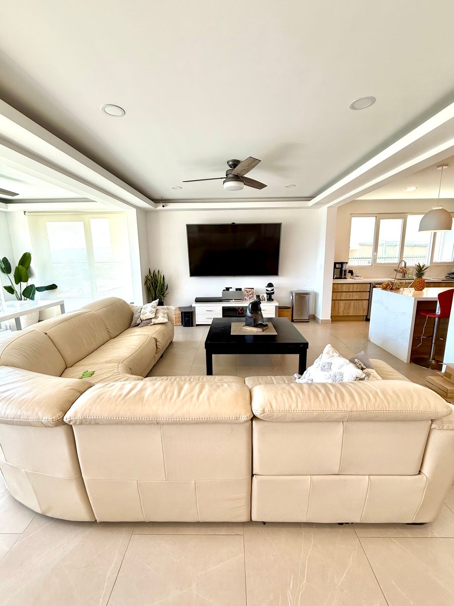 Elevated Family Lifestyle — photo 18 of 19
