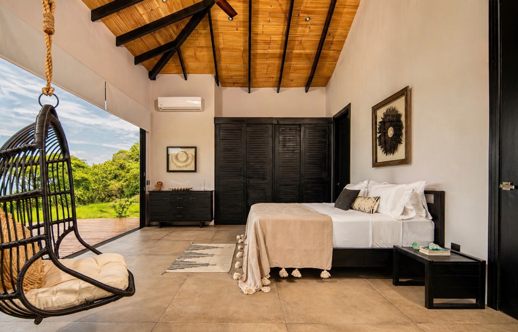 Four Bedroom Ocean View Villa — photo 15 of 19