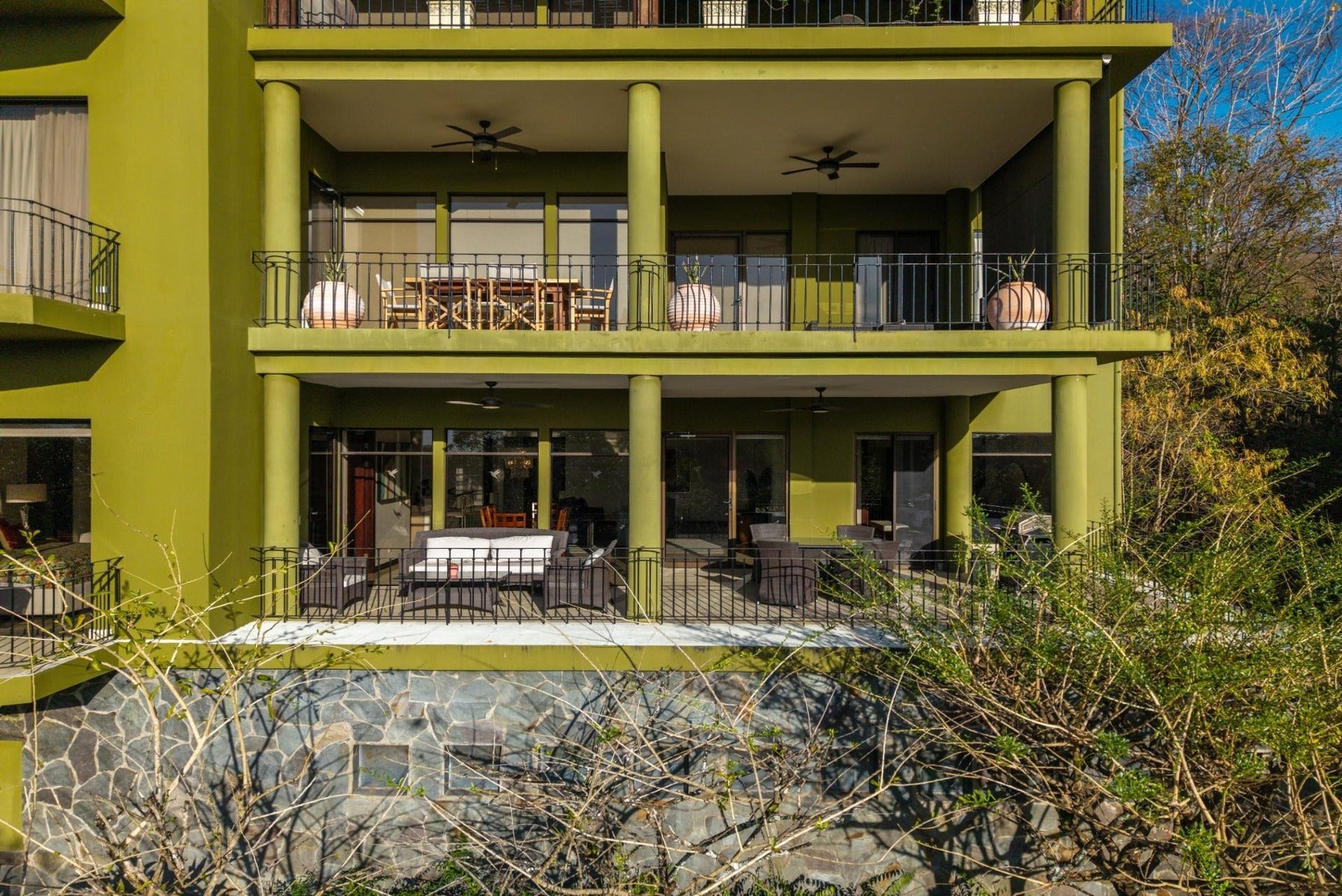 Updated Condo In Reserva Conchal — photo 8 of 19