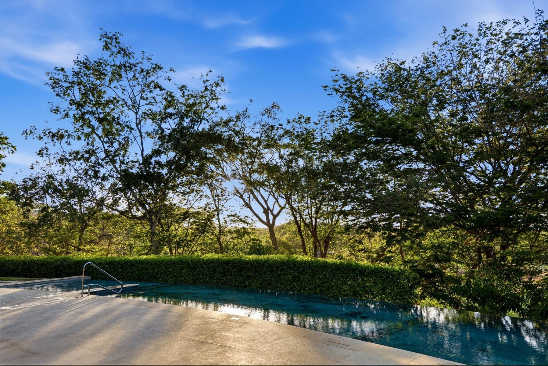 Updated Condo In Reserva Conchal — photo 9 of 19